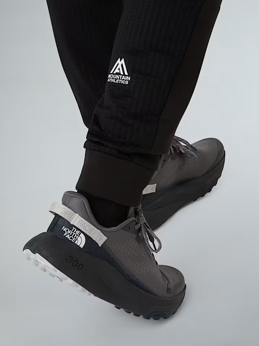 The North Face - Mountain Athletics Joggers - Black