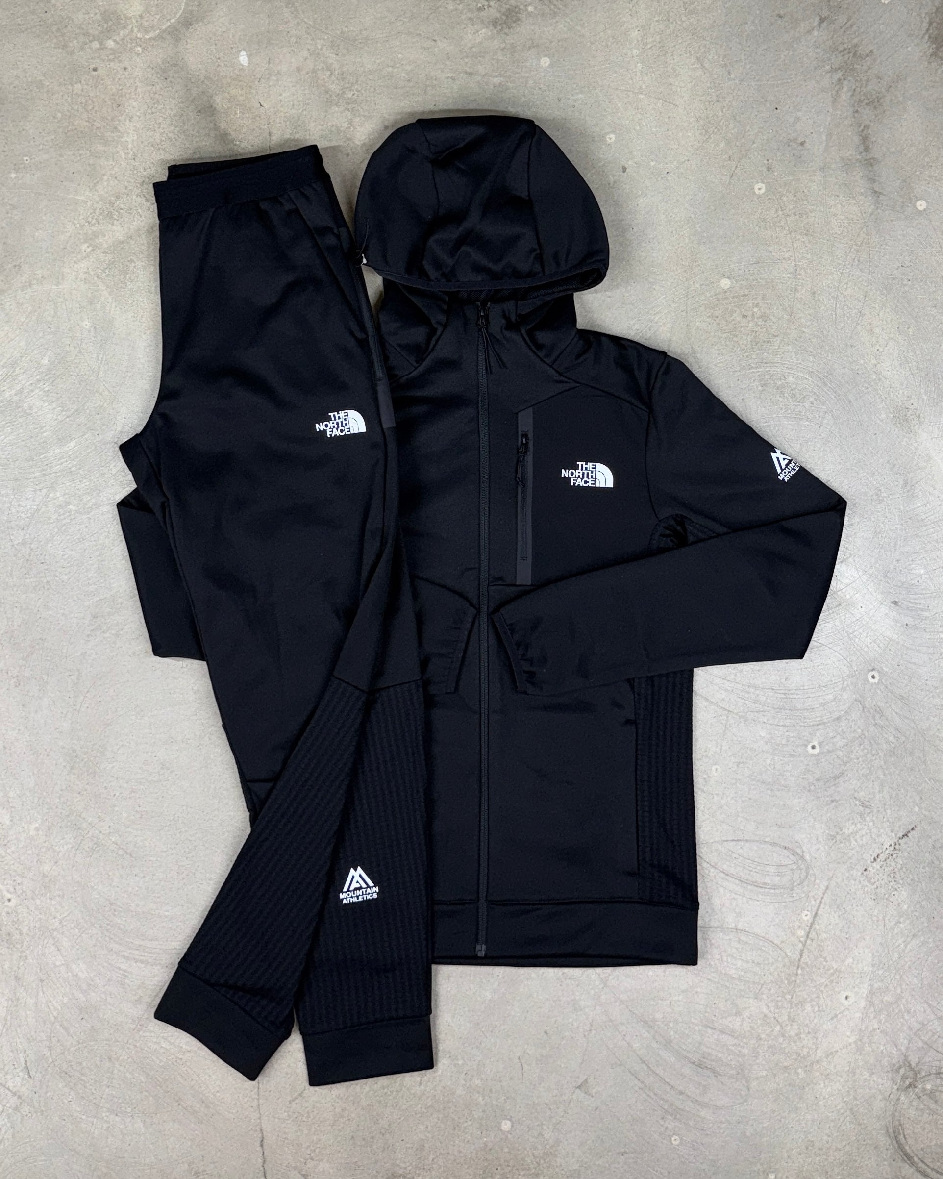 The North Face - Mountain Athletics Tracksuit - Black
