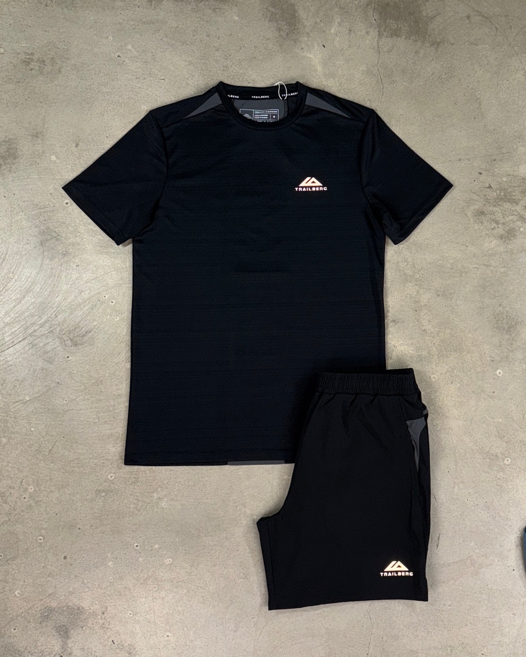 Trailberg - AW25 Cloud Set - Black/Volcano Grey